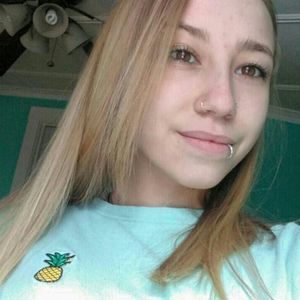 Meet your Posher, Jade